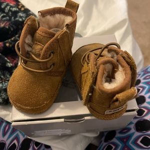 UGgG crib boot size XS (0/1) .. GUC, no tears, rips, or stains. Original box.